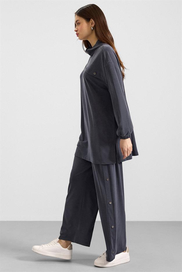 Metal Aksesuarlı Premium Kumaş Sweat Pantolon Takım LACİVERT 9404-TK