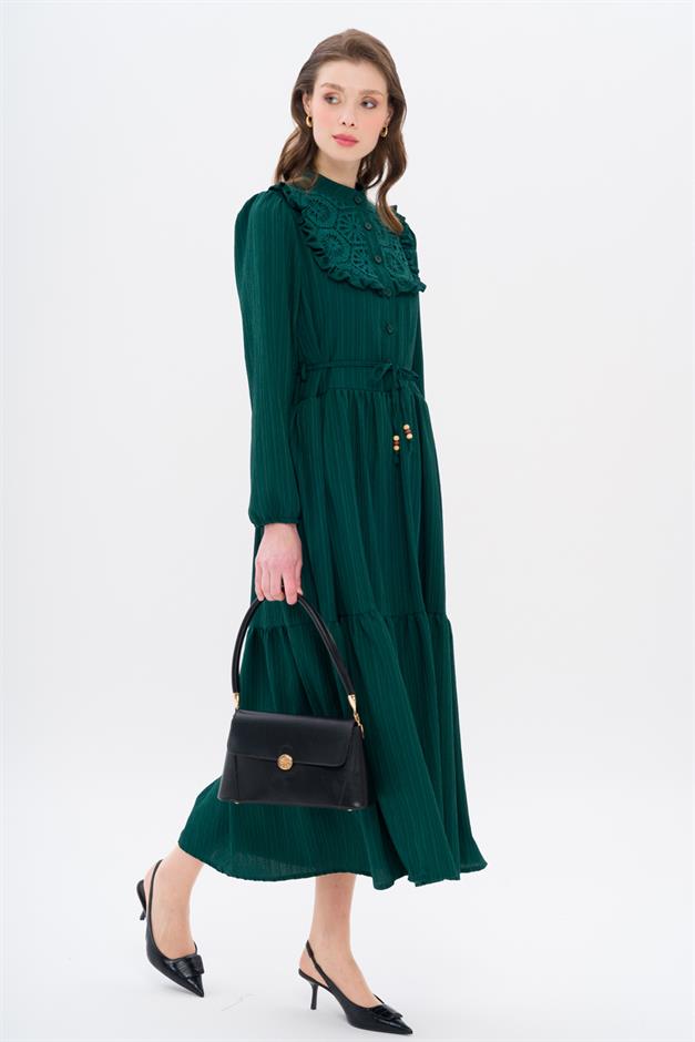 Lined Dress with Ruffle and Guipure Detail on the Front GREEN 9322-E