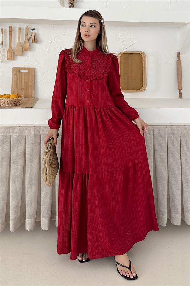 Lined Dress with Ruffle and Guipure Detail on the Front RED 9322-E