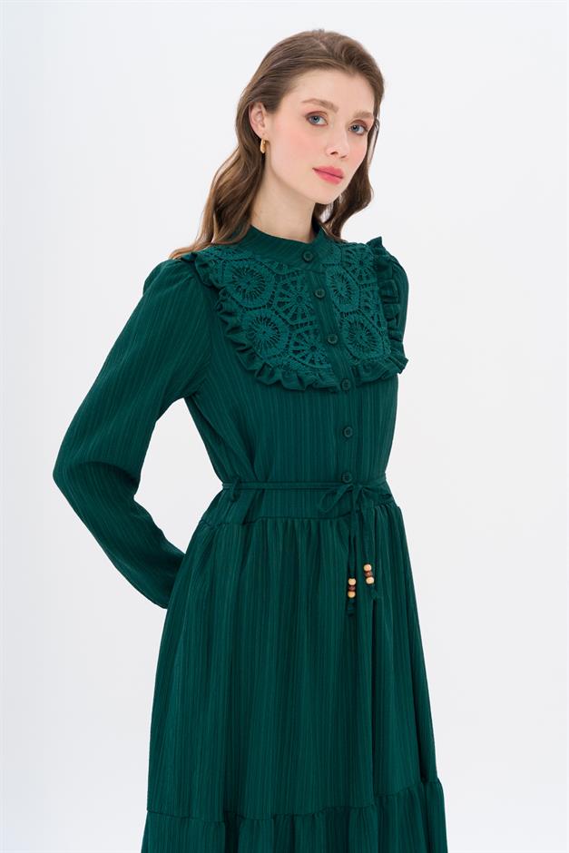 Lined Dress with Ruffle and Guipure Detail on the Front GREEN 9322-E