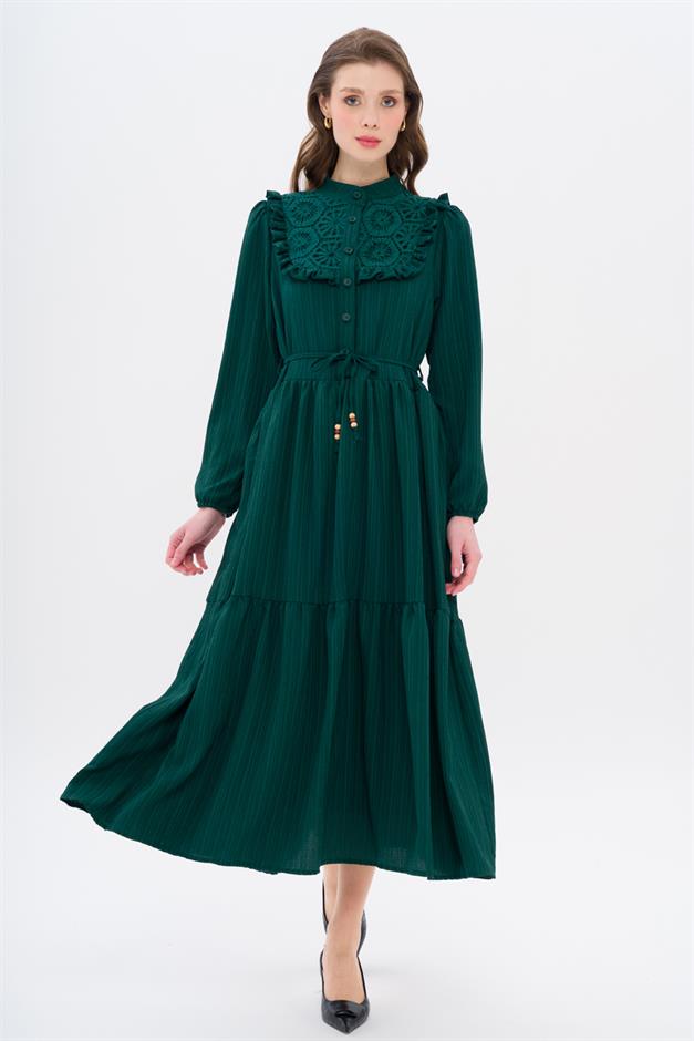 Lined Dress with Ruffle and Guipure Detail on the Front GREEN 9322-E