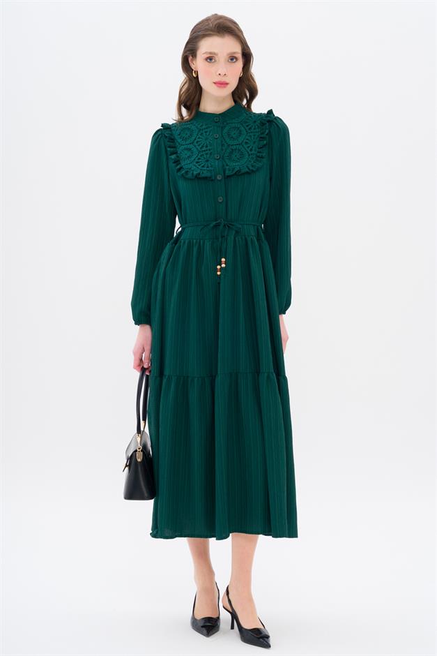 Lined Dress with Ruffle and Guipure Detail on the Front GREEN 9322-E