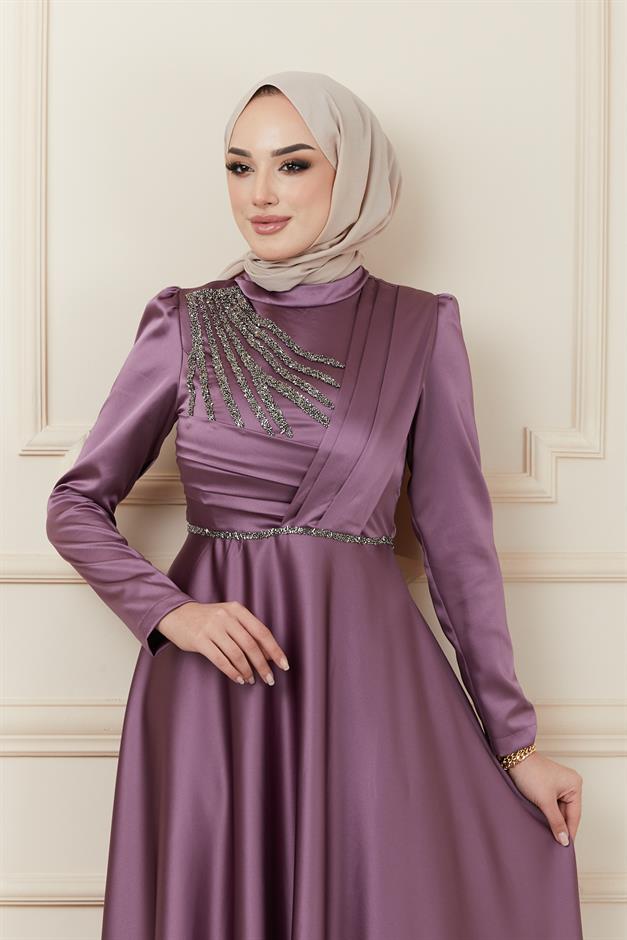 فستان سهرة ساتان مع طيات وخرز في الأمام ك. ليلا 1624