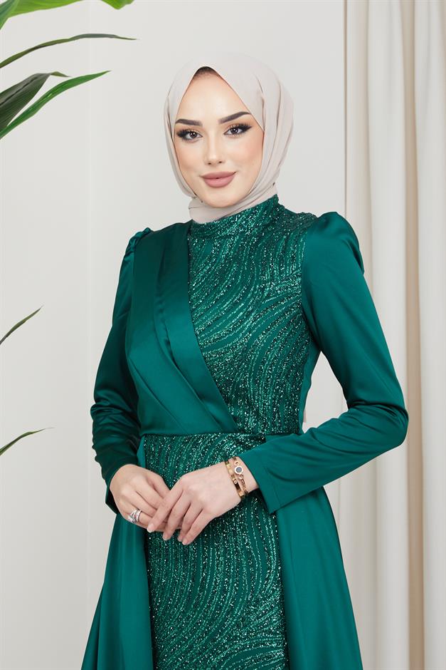 فستان سهرة ساتان للحجاب مع تنورة كيب وتفاصيل ترتر وبريق في الأمام أخضر 1642