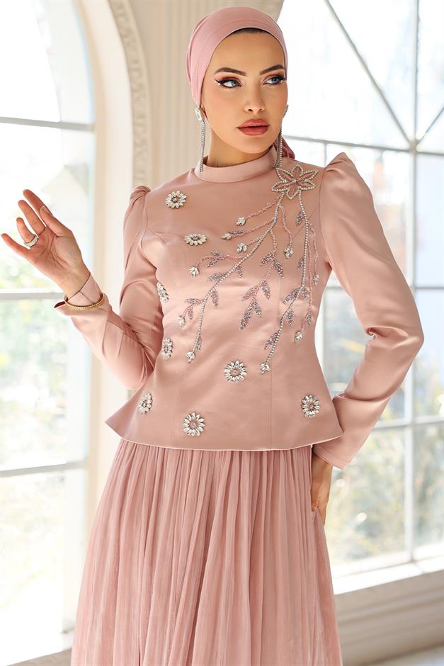 Önü Taş İşlemeli Saten Yoryo İpek Kombinli Tesettür Abiye Elbise PUDRA 1055
