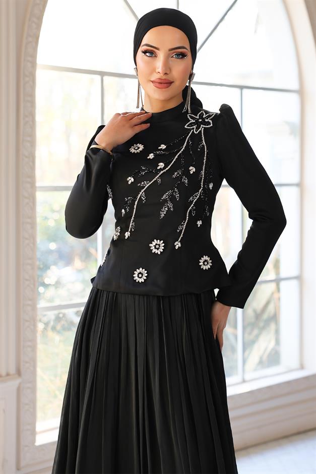 Önü Taş İşlemeli Saten Yoryo İpek Kombinli Tesettür Abiye Elbise SİYAH 1055