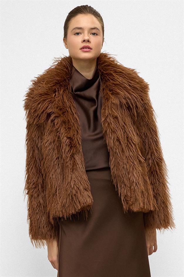 Oversize Uzun Tüylü Suni Kürk Ceket TABA 1011