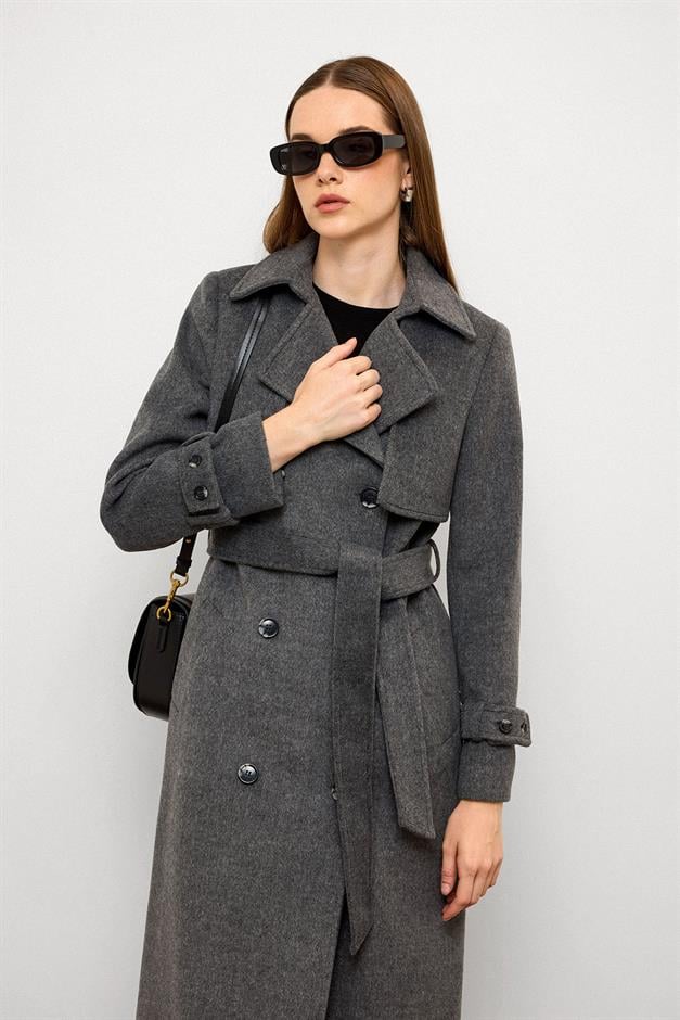 معطف مزدوج الصدر مع تفاصيل الرأس رمادي غامق 3091