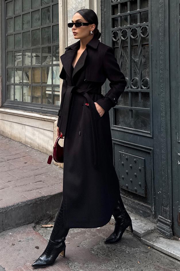 معطف مزدوج الصدر مع تفاصيل الرأس أسود 3091