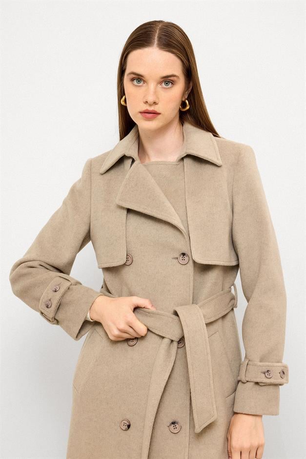 معطف مزدوج الصدر مع تفاصيل الرأس مزيج الحجارة 3091