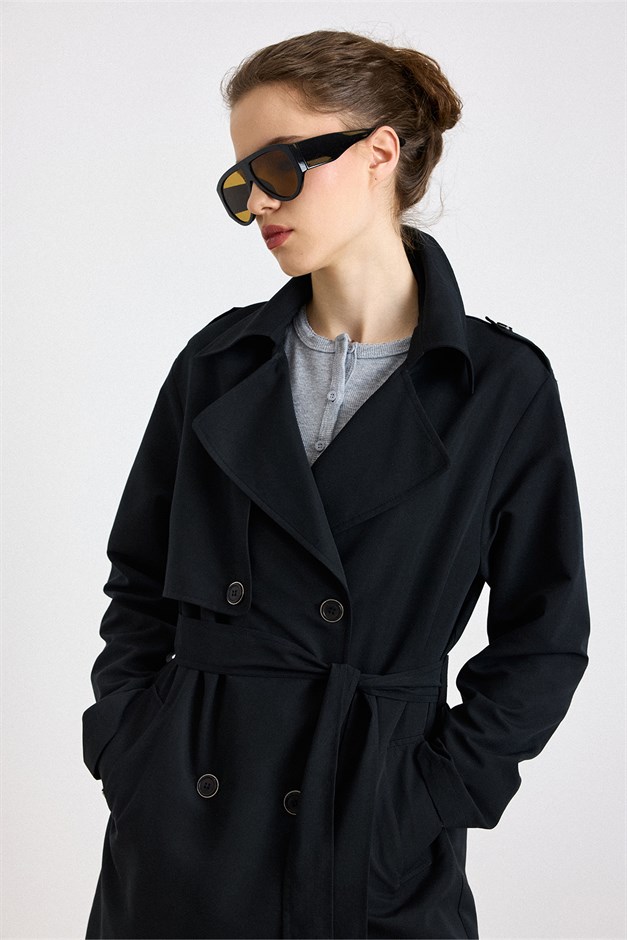 Pelerin Detaylı Su İtici Özellikli Astarsız Trençkot SİYAH 6833