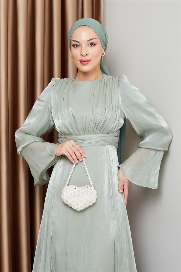 فستان سهرة حرير من يوريو مع تنورة كيب أخضر فاتح 1235