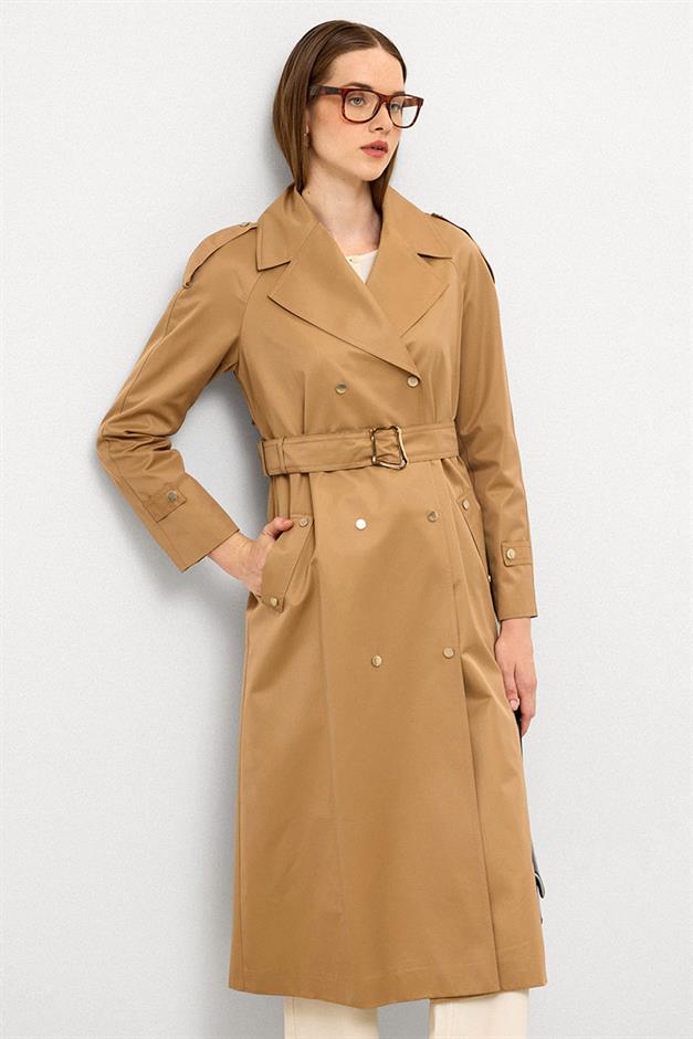 Water-Repellent Trench Coat with Cape and Epaulette Detail and Snap Closure K. KAMEL 6709