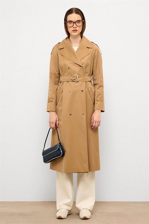 Water-Repellent Trench Coat with Cape and Epaulette Detail and Snap Closure K. KAMEL 6709
