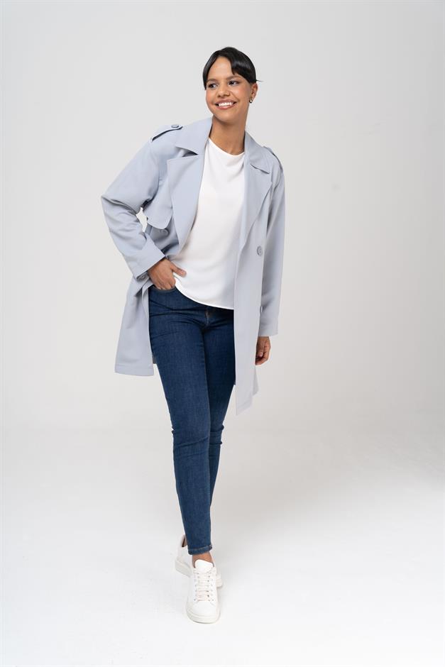 Pelerin ve Apolet Detaylı Su İtici Özellikli Astarsız Trençkot AÇIK MAVİ 6541