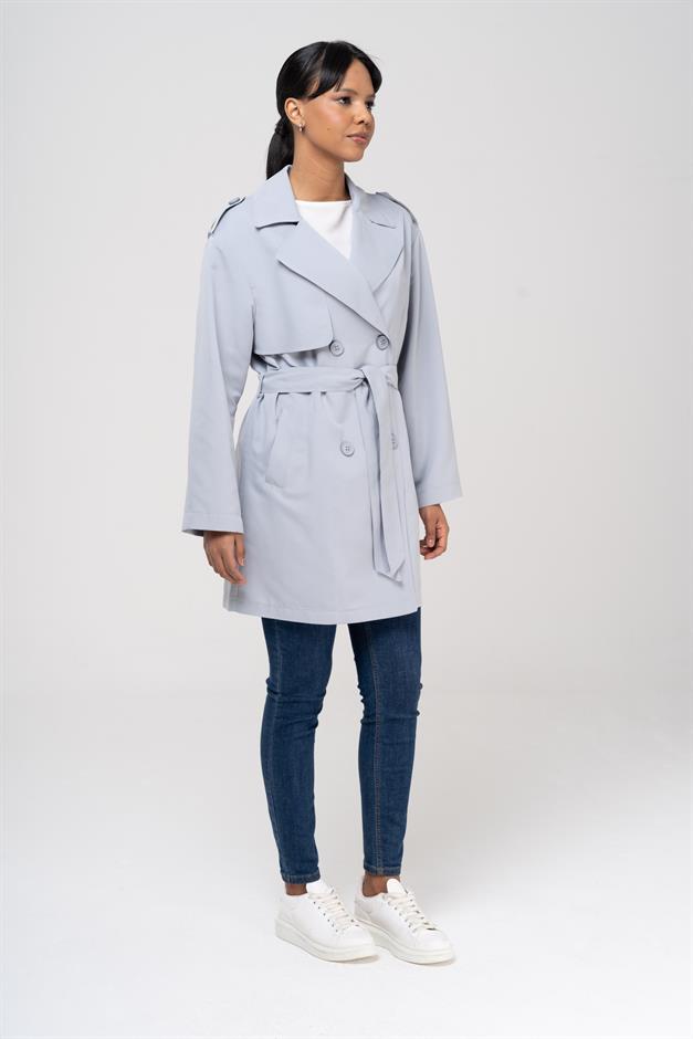 Pelerin ve Apolet Detaylı Su İtici Özellikli Astarsız Trençkot AÇIK MAVİ 6541