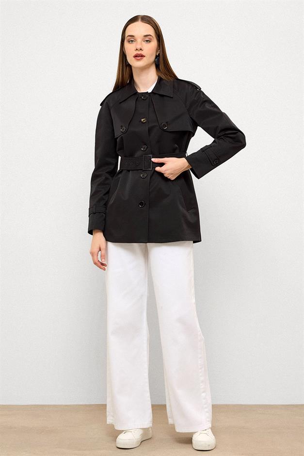 Water-Repellent Short Trench Coat with Cape and Epaulette Details BLACK 6765