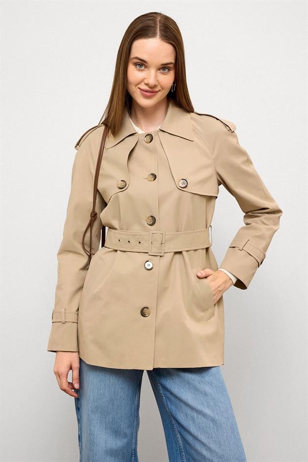 Water-Repellent Short Trench Coat with Cape and Epaulette Details IVORY 6765