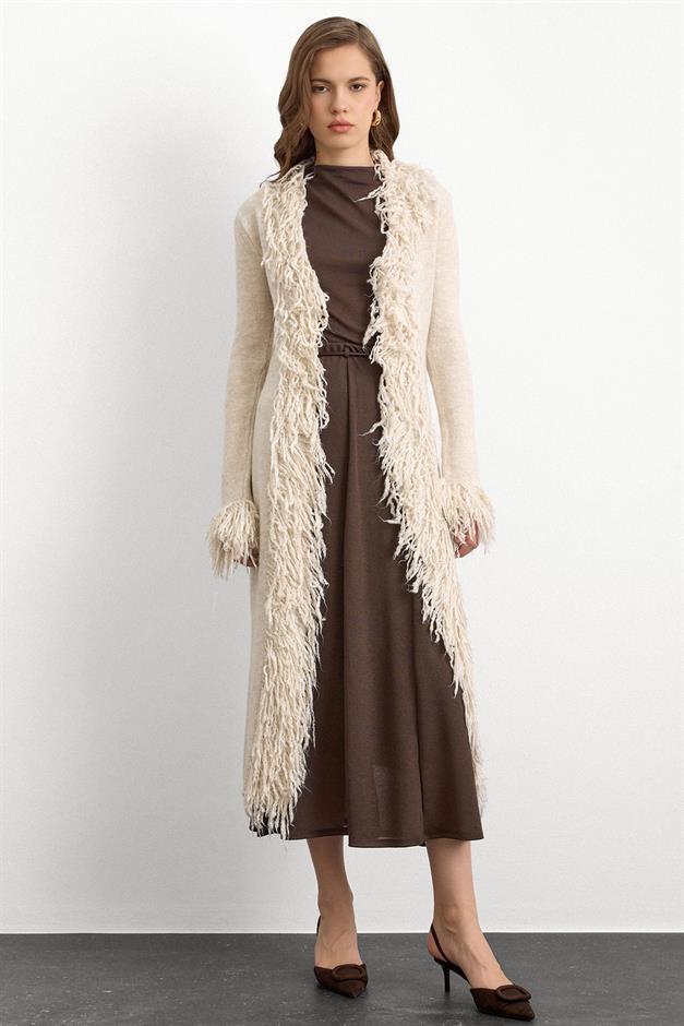 Püskül Detaylı Uzun Triko Hırka TAŞ 8281