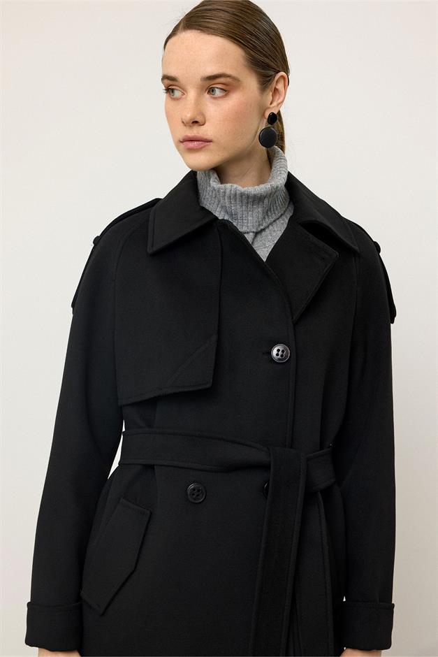 معطف من الكشمير بأكمام راجلان وكتف مدبب وتفاصيل عباءة أسود 3131