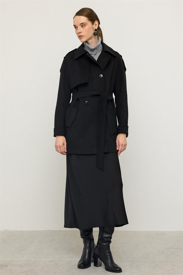 معطف من الكشمير بأكمام راجلان وكتف مدبب وتفاصيل عباءة أسود 3131