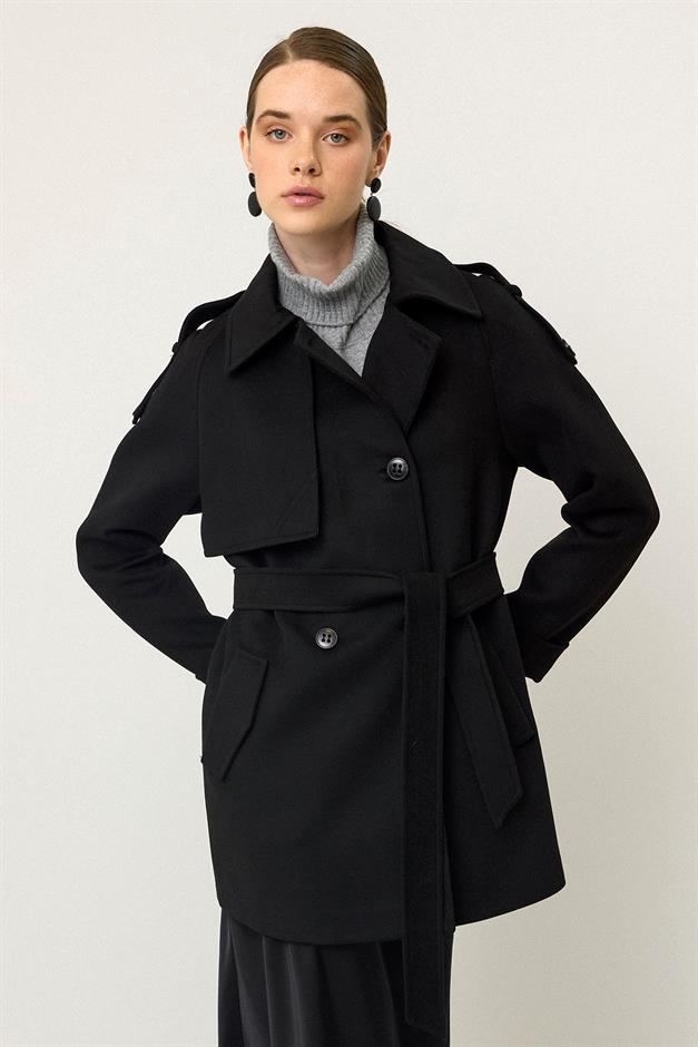 معطف من الكشمير بأكمام راجلان وكتف مدبب وتفاصيل عباءة أسود 3131