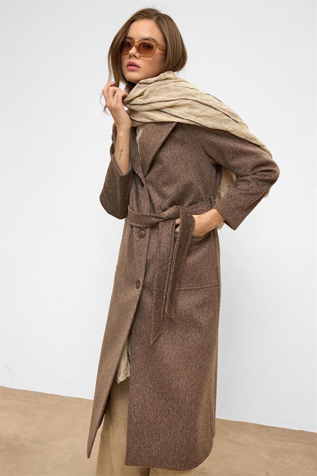 معطف من الموهير بأكمام راجلان وخصر مربوط لاتيه 3156