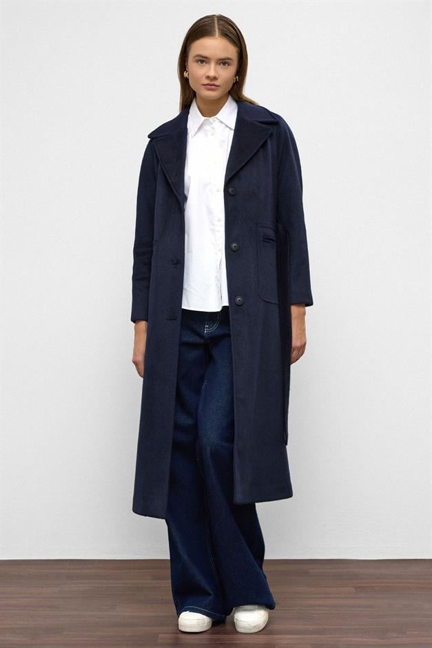 معطف من الموهير بأكمام راجلان وخصر مربوط الأزرق الداكن 3156