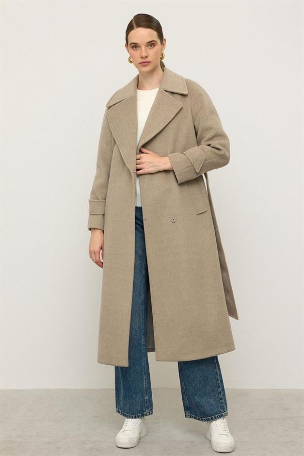 معطف متوسط الطول بأكمام راجلان وإغلاق بزر كبس مزيج الحجارة 3145