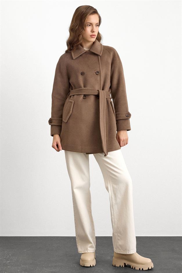 Reglan Kol Kruvaze Kısa Kaban VİZON 3150