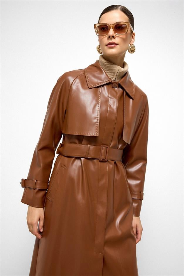 Raglan Sleeve Cape and Point Stitch Detailed Leather Trench Coat CAMEL 6754