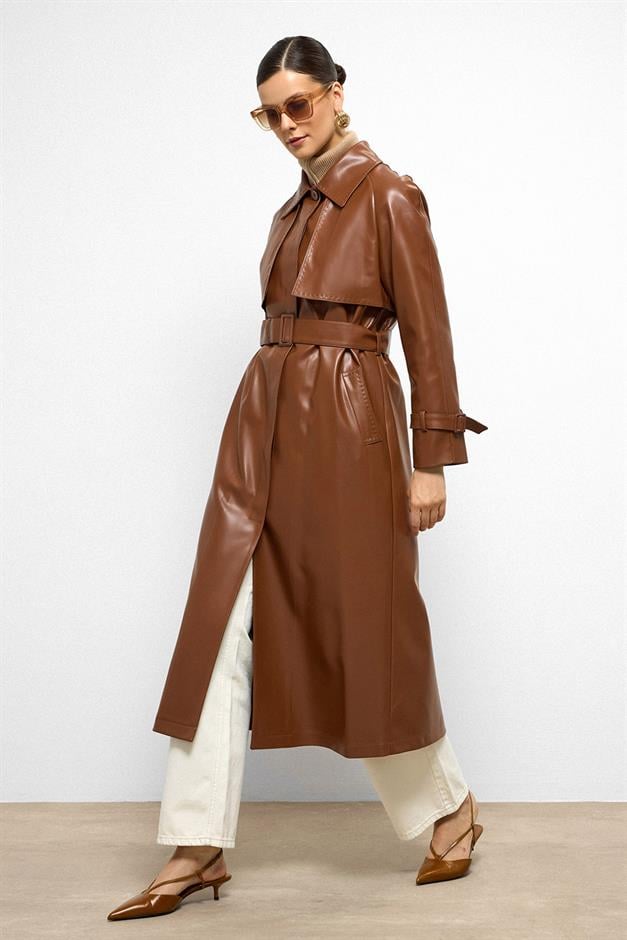 Raglan Sleeve Cape and Point Stitch Detailed Leather Trench Coat CAMEL 6754