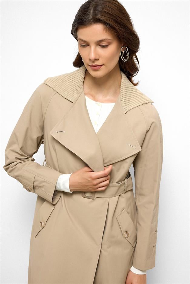 معطف ترنش مقاوم للماء بأكمام راجلان وياقة مضلعة يفعل 6758