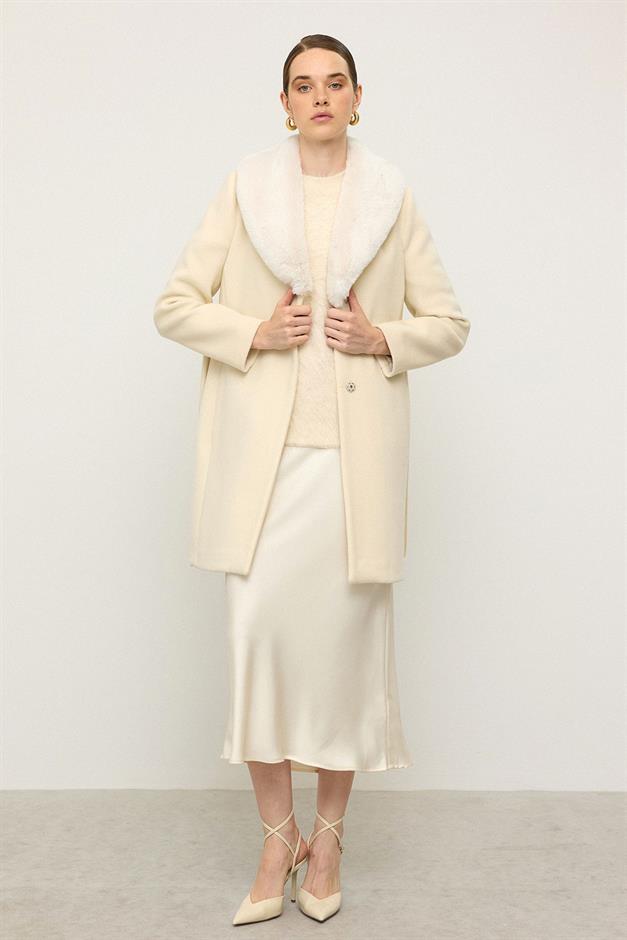 معطف فرو بياقة شال ومربوط حول الخصر وحدة التحكم الإلكترونية 3093