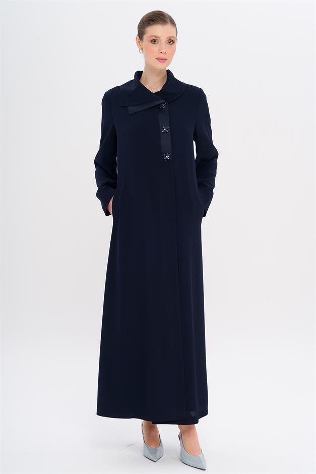 Saten Garnili Düğmeleri Taşlı Astarlı Büyük Beden Pardesü LACİVERT 6719