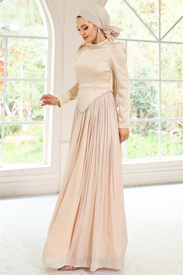 Taş Detaylı Eteği Piliseli Saten ve Yoryo İpek Tesettür Abiye Elbise KREM 1046