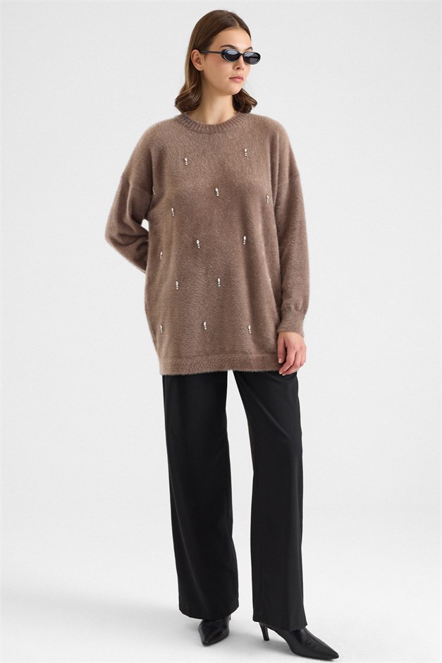Taş Detaylı Soft Kumaş Oversize Triko Kazak VİZON 8290