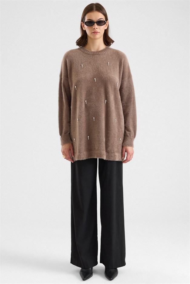 Taş Detaylı Soft Kumaş Oversize Triko Kazak VİZON 8290