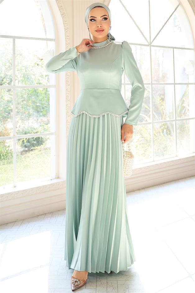 Taş ve İnci Detaylı Piliseli Saten Tesettür Abiye Elbise MİNT 1682
