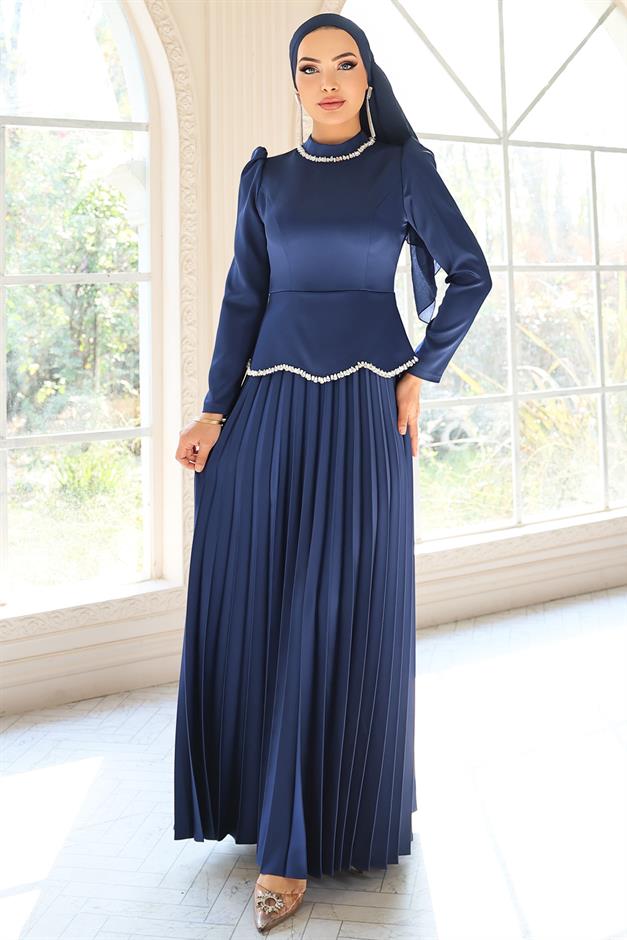 Taş ve İnci Detaylı Piliseli Saten Tesettür Abiye Elbise LACİVERT 1682
