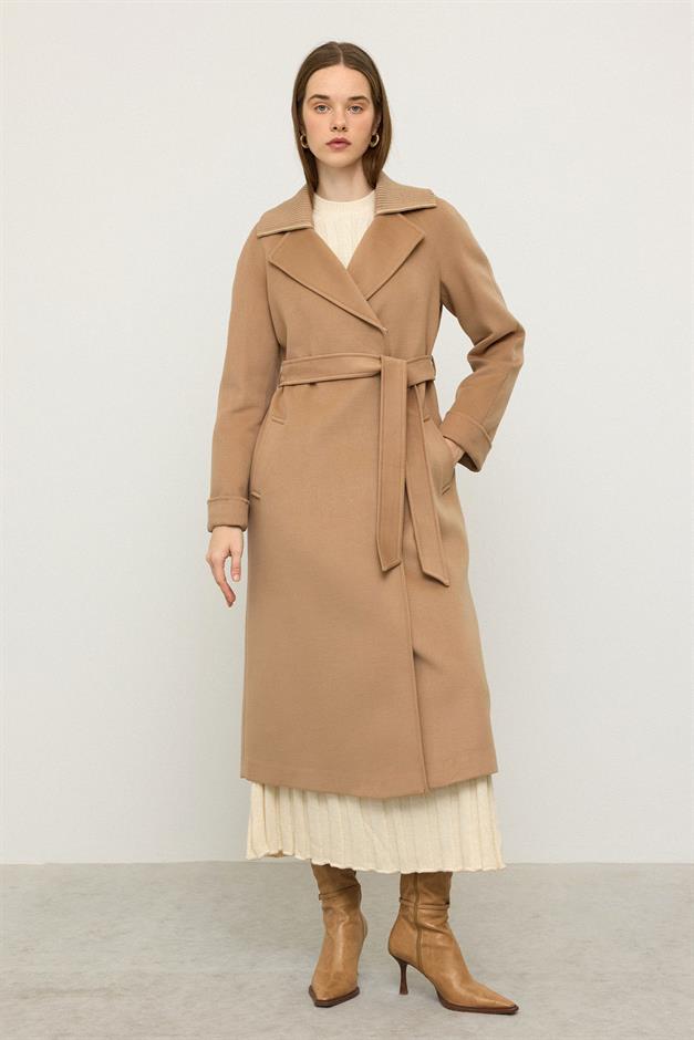 معطف كشمير محبوك بأكمام راجلان وياقة بسكويت 3099