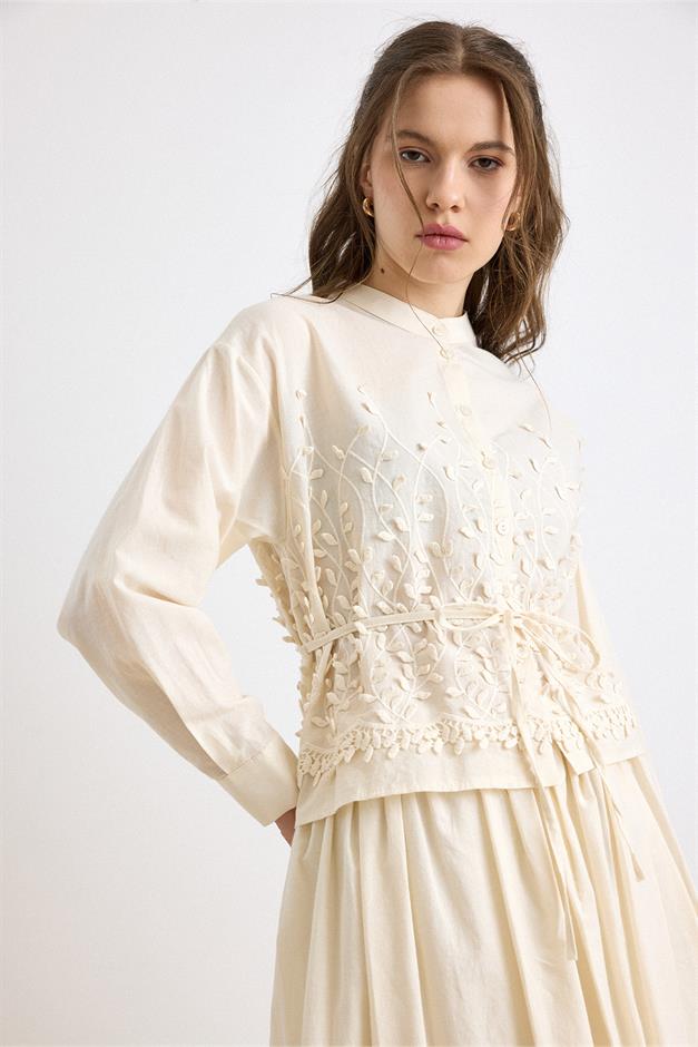 Üç Boyutlu Aplikeli Exclusive Gömlek Etek Takım BEJ 9438-TK