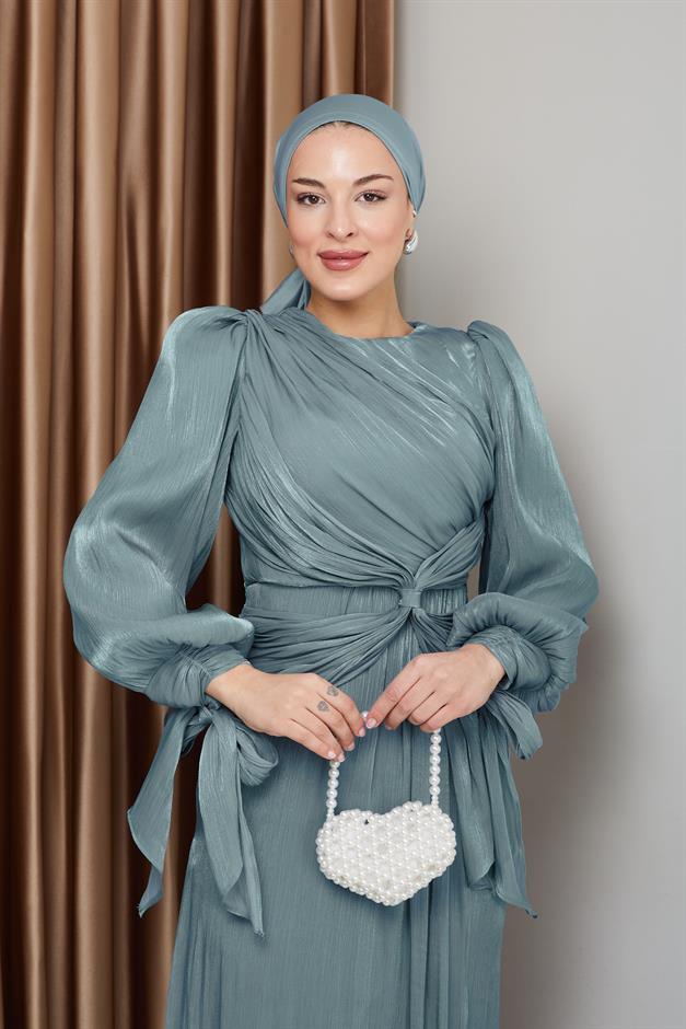 فستان سهرة حرير من يوريو للحجاب مع كشكشة وربطة عنق على شكل فتحة للذراع أخضر مائي 1224