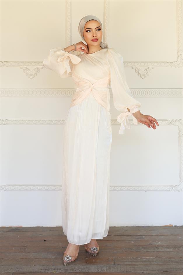 فستان سهرة حرير من يوريو للحجاب مع كشكشة وربطة عنق على شكل فتحة للذراع العاج 1224
