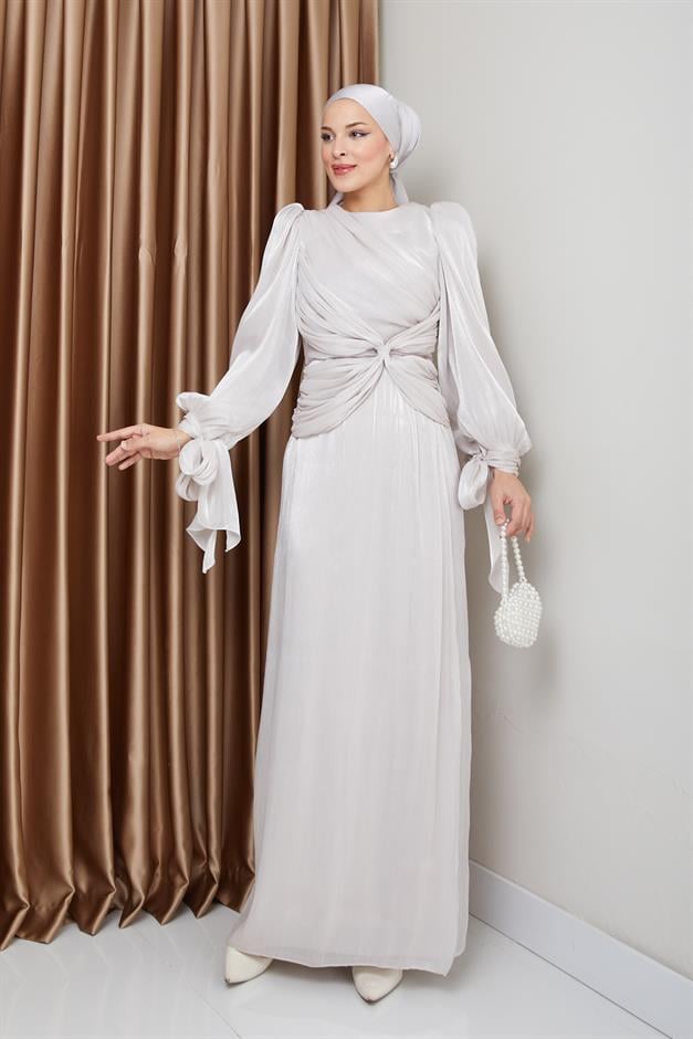 فستان سهرة حرير من يوريو للحجاب مع كشكشة وربطة عنق على شكل فتحة للذراع حجر 1224