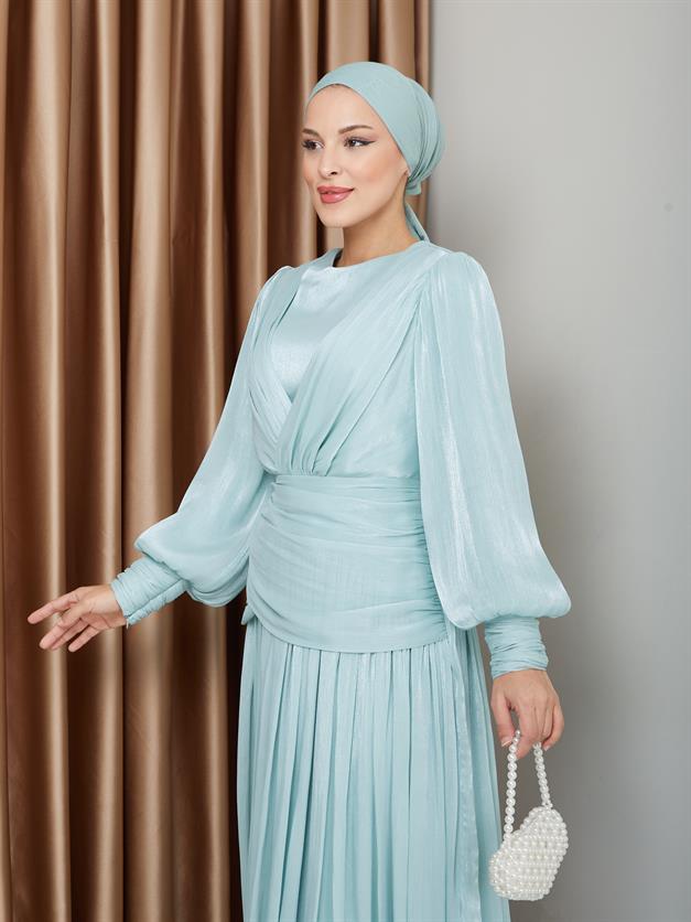 فستان سهرة شيفون كريستالي للحجاب مع تفاصيل الكشكشة والكسرات مثل 1230