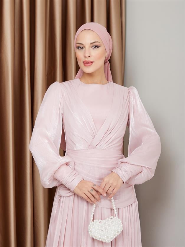 فستان سهرة شيفون كريستالي للحجاب مع تفاصيل الكشكشة والكسرات مسحوق 1230