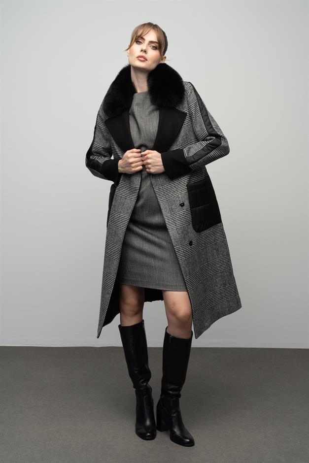 Plaid Cashmere Coat with Detachable Fur and Quilted Garnish BLACK 3993-TK