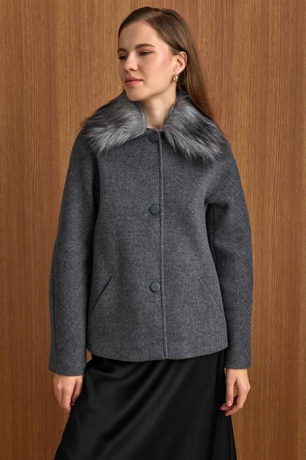 Yakası Çıkabilen Kürklü Kısa Kaban KOYU GRİ 3158