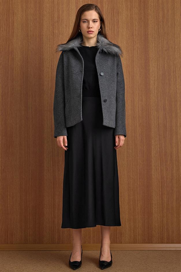 Yakası Çıkabilen Kürklü Kısa Kaban KOYU GRİ 3158